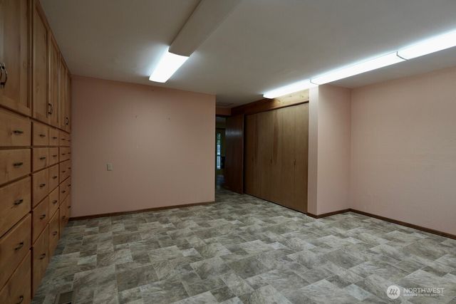 5204 53rd Street W, University Place, WA 98467