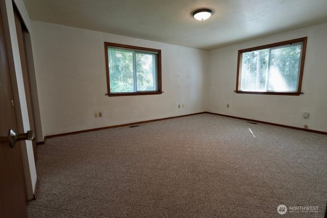 5204 53rd Street W, University Place, WA 98467