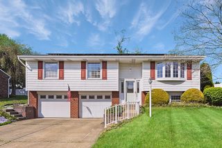 229 Princeton Drive, Center Twp, PA 15001