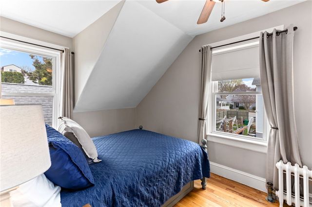 29 Burnett Road, Warwick, RI 02889