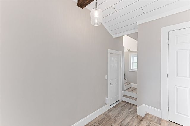 29 Burnett Road, Warwick, RI 02889