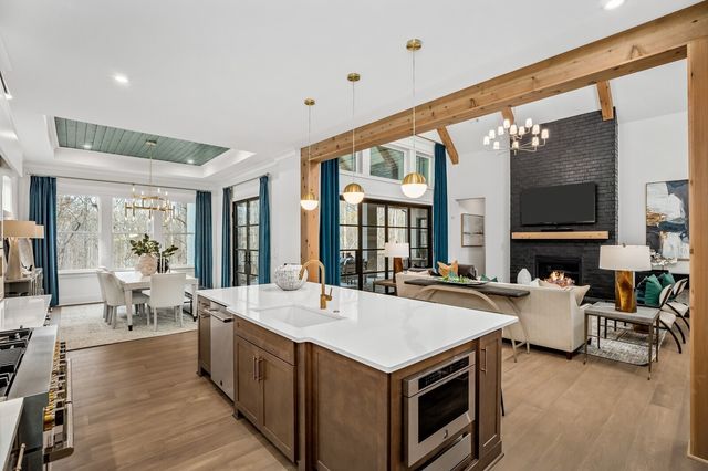 511 St Charles Dr, Arrington, TN 37014