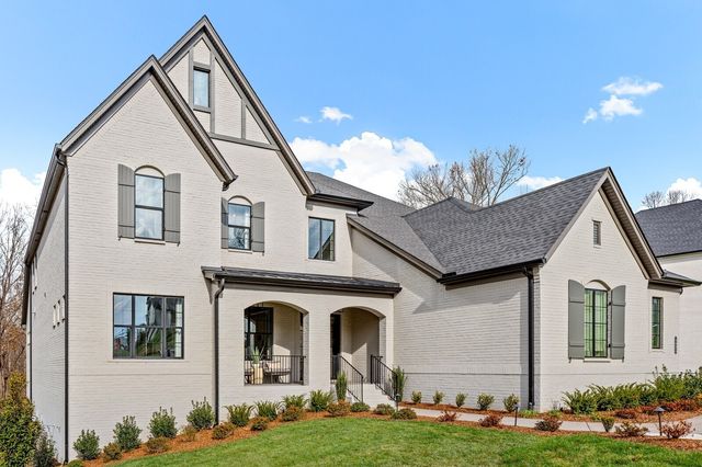 511 St Charles Dr, Arrington, TN 37014