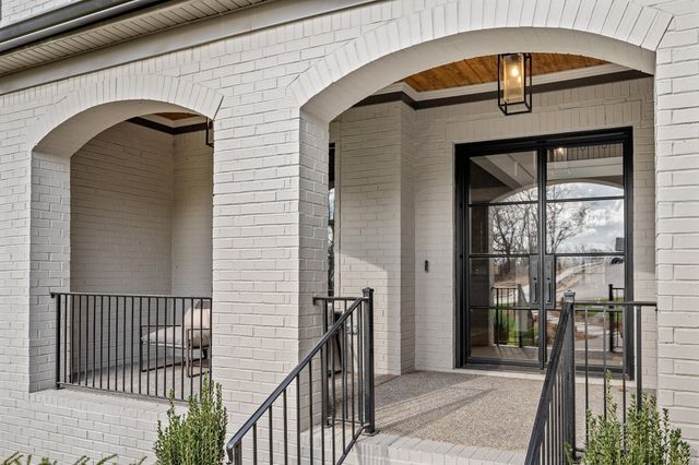 511 St Charles Dr, Arrington, TN 37014
