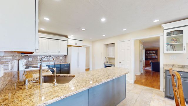 3578 Delaney Ferry Road, Versailles, KY 40383