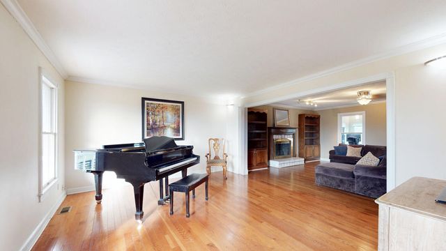 3578 Delaney Ferry Road, Versailles, KY 40383