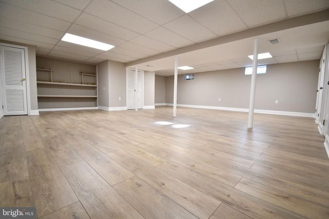 25 CHAMPLAIN RD, Marlton, NJ 08053