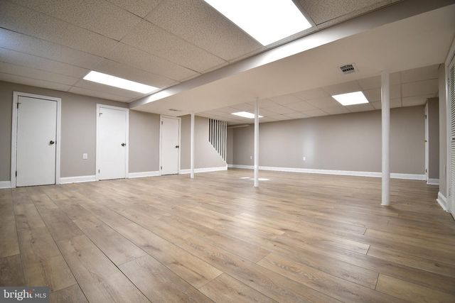 25 CHAMPLAIN RD, Marlton, NJ 08053