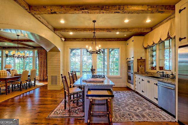 215 Grey Fox Trail, Clayton, GA 30525
