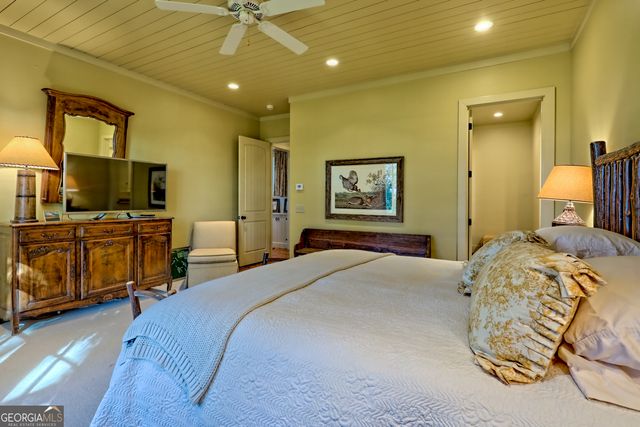 215 Grey Fox Trail, Clayton, GA 30525