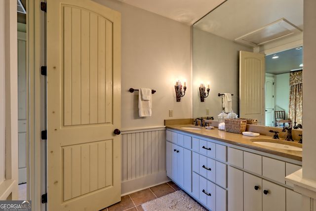 215 Grey Fox Trail, Clayton, GA 30525