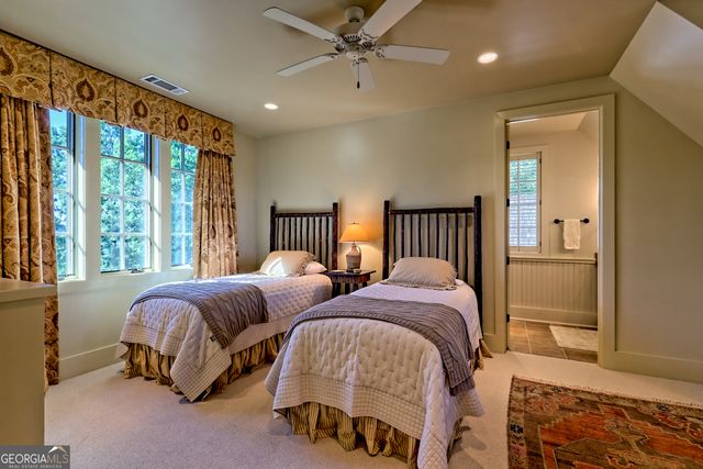 215 Grey Fox Trail, Clayton, GA 30525