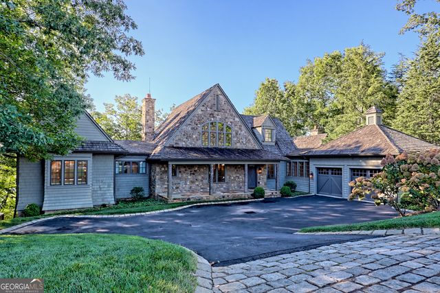 215 Grey Fox Trail, Clayton, GA 30525