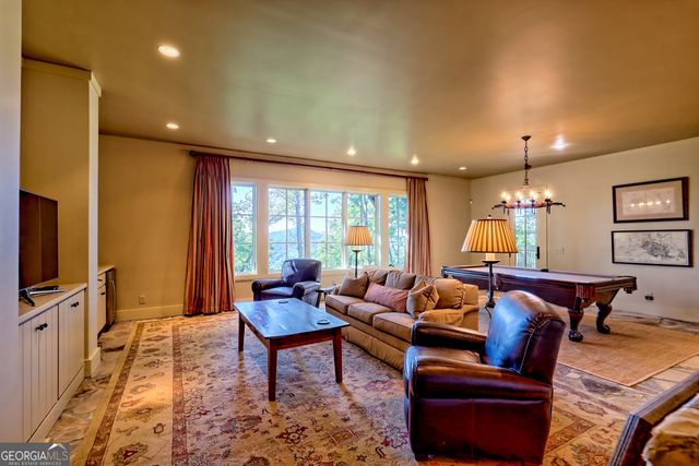 215 Grey Fox Trail, Clayton, GA 30525