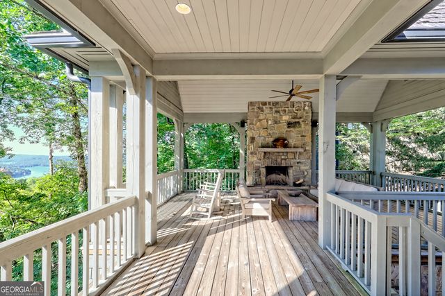 215 Grey Fox Trail, Clayton, GA 30525