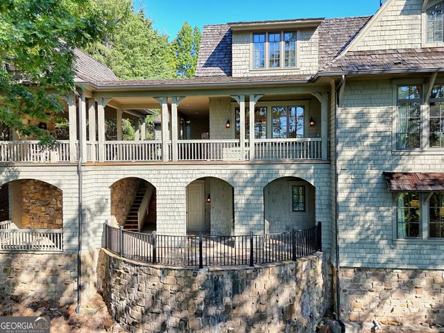 215 Grey Fox Trail, Clayton, GA 30525