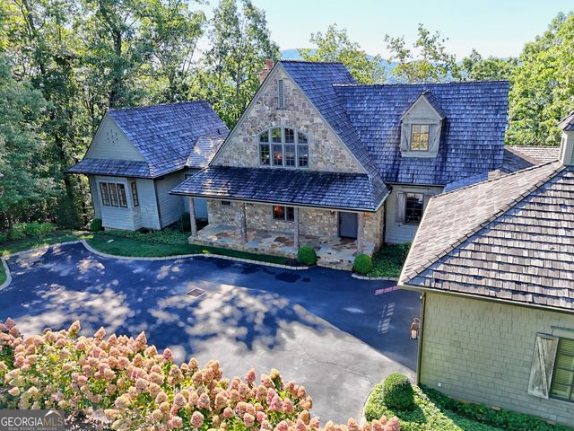 215 Grey Fox Trail, Clayton, GA 30525
