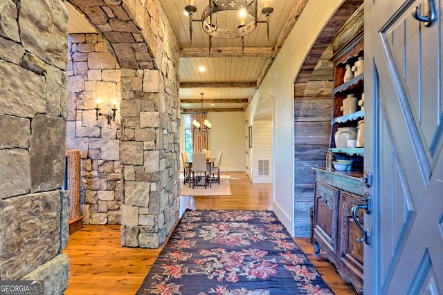 215 Grey Fox Trail, Clayton, GA 30525