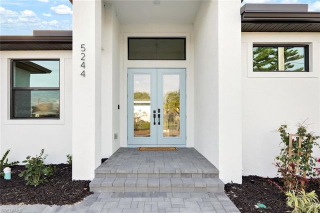 5244 Agualinda BLVD, Cape Coral, FL 33914