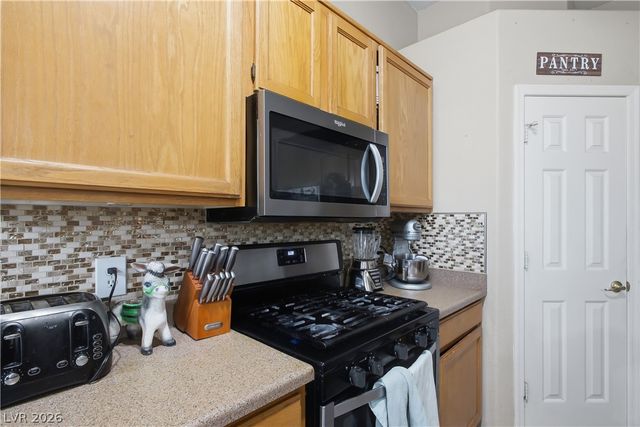 2214 Panther Place, North Las Vegas, NV 89031