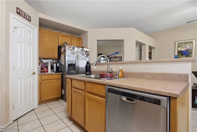 2214 Panther Place, North Las Vegas, NV 89031