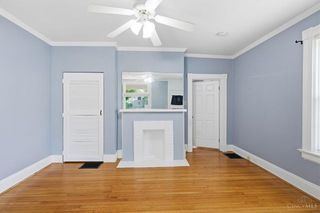 3262 Linwood Avenue, Cincinnati, OH 45226
