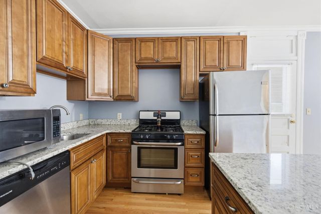 3262 Linwood Avenue, Cincinnati, OH 45226