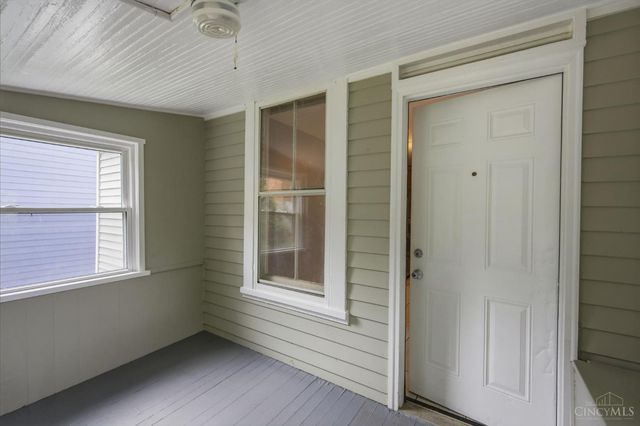 3262 Linwood Avenue, Cincinnati, OH 45226