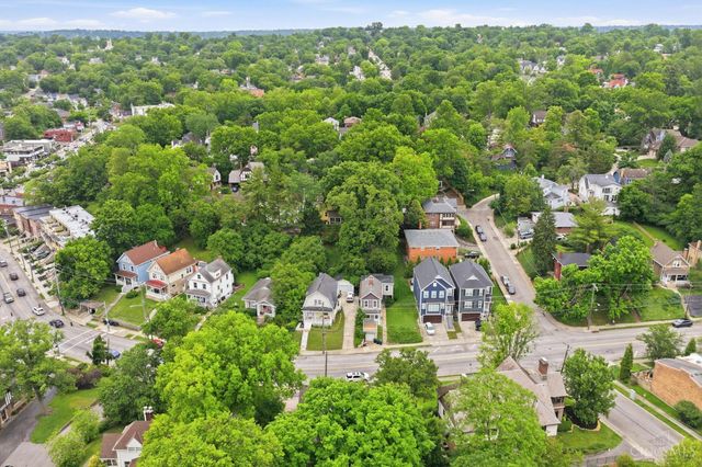 3262 Linwood Avenue, Cincinnati, OH 45226