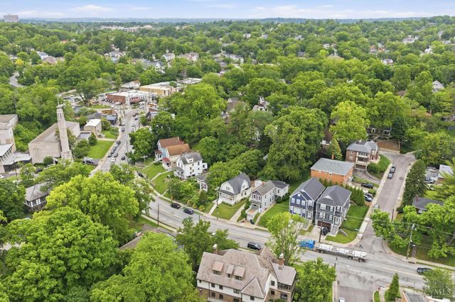 3262 Linwood Avenue, Cincinnati, OH 45226