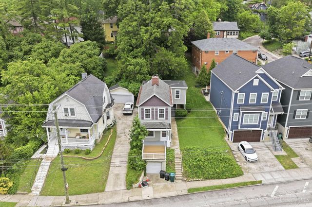 3262 Linwood Avenue, Cincinnati, OH 45226