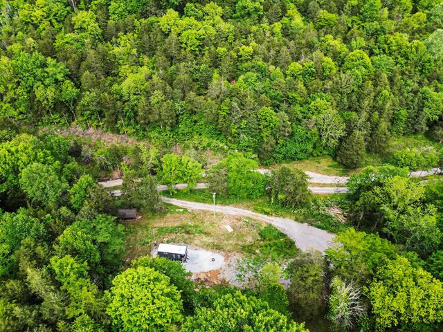 19167 Happy Hollow Rd, Buffalo Valley, TN 38548