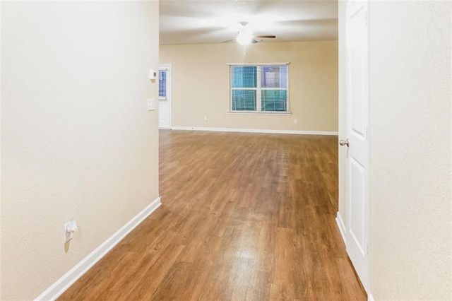 2985 Cleburne Terrace, Hampton, GA 30228