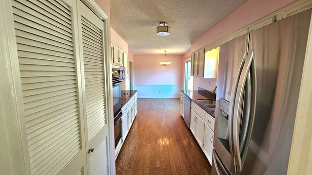 1411 POPLAR RIDGE DR, Memphis, TN 38120