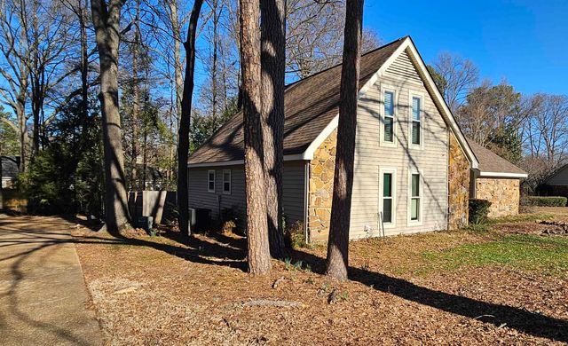 1411 POPLAR RIDGE DR, Memphis, TN 38120