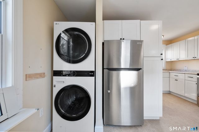 581 High Street, Middletown, CT 06457