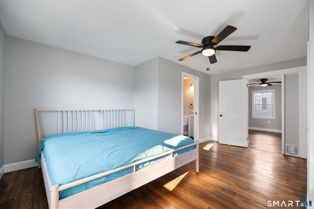 581 High Street, Middletown, CT 06457