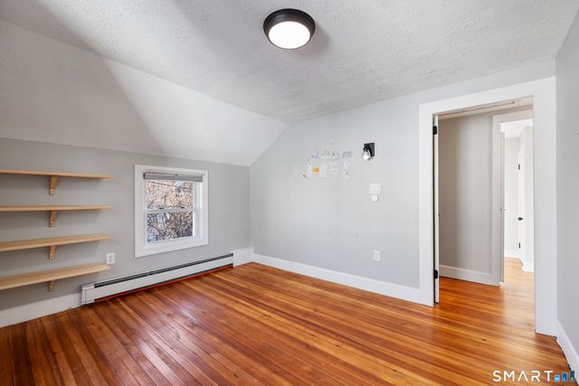 581 High Street, Middletown, CT 06457