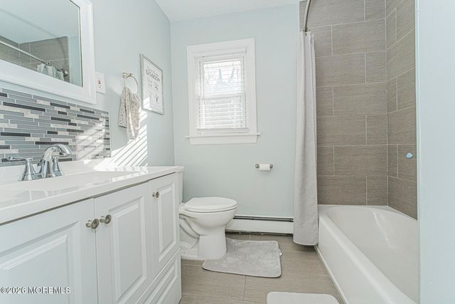 2 Pension Road, Manalapan, NJ 07726