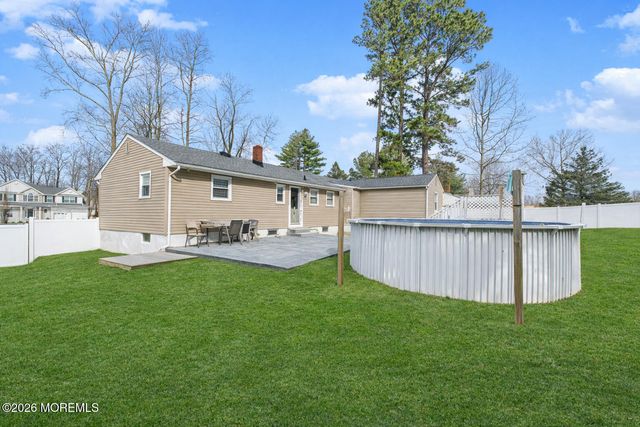 2 Pension Road, Manalapan, NJ 07726