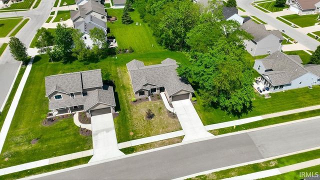 15585 Brimwillow Run, Huntertown, IN 46748