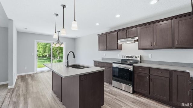 15585 Brimwillow Run, Huntertown, IN 46748