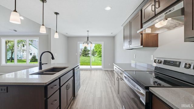 15585 Brimwillow Run, Huntertown, IN 46748