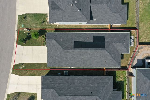 305 Stone Water Lane, Jarrell, TX 76537