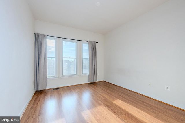 5610 BALTIMORE AVE, Hyattsville, MD 20781