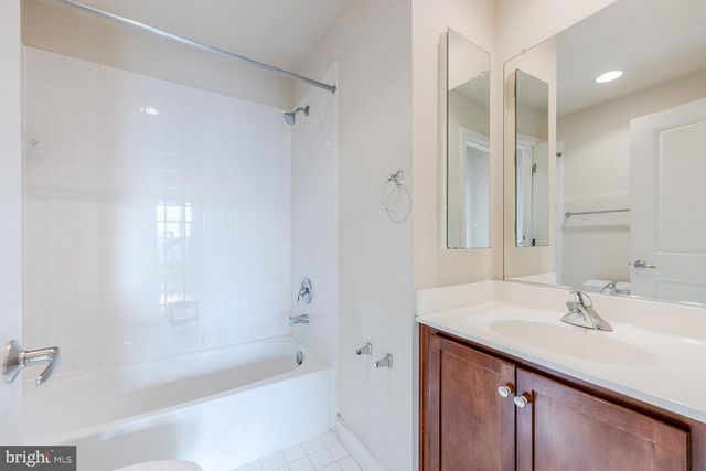5610 BALTIMORE AVE, Hyattsville, MD 20781