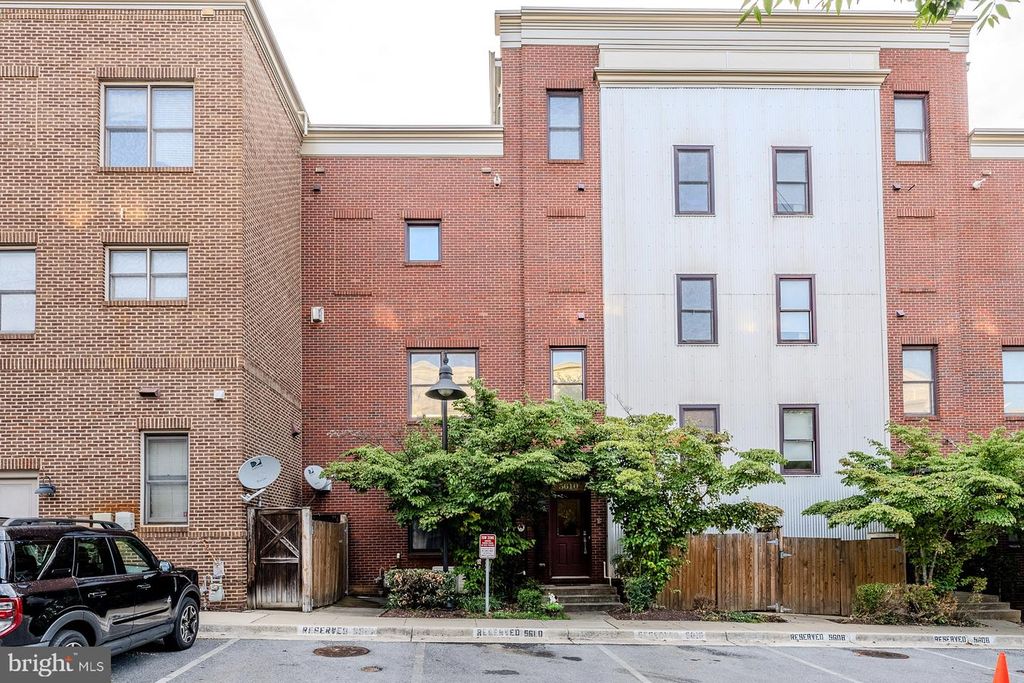 5610 BALTIMORE AVE, Hyattsville, MD 20781