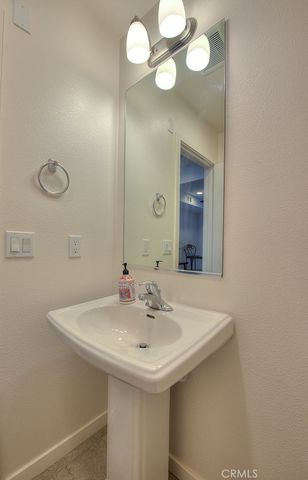8872 Maple C, Montclair, CA 91763