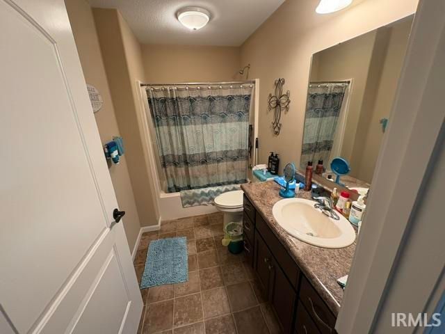 457 Kings Cross, Huntington, IN 46750