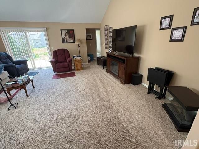 457 Kings Cross, Huntington, IN 46750